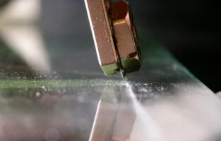 Резка стекла Резка стекла